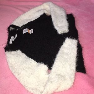 Cropped Christmas sweater